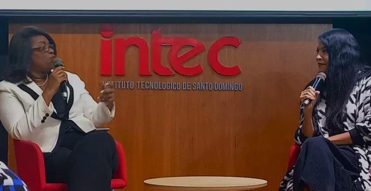 Periodista del The New York Times resalta importancia de la innovación en medios digitales