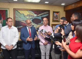 Diálogo sobre ley crea DNI prosigue este martes con otros sectores convocados