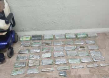 Ocupan cocaína en una silla de ruedas en aeropuerto de Punta Cana; detienen a un pasajero
