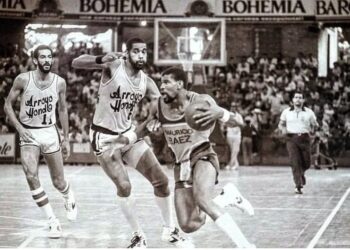 EL BASKET DEL PASADO TIENE SU HISTORIA