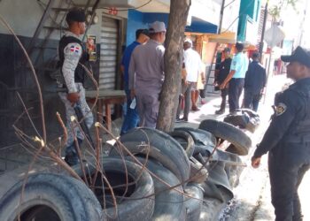 Dirección de Tránsito del Ayuntamiento de Puerto Plata ejecuta amplio operativo para la recuperación de áreas peatonales del municipio.
