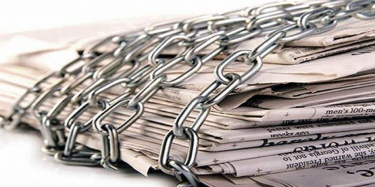 Periodo crítico para el periodismo