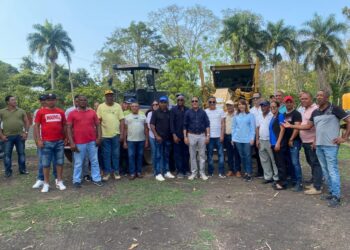 Recorrido del Vice-ministro Roberto Herrera