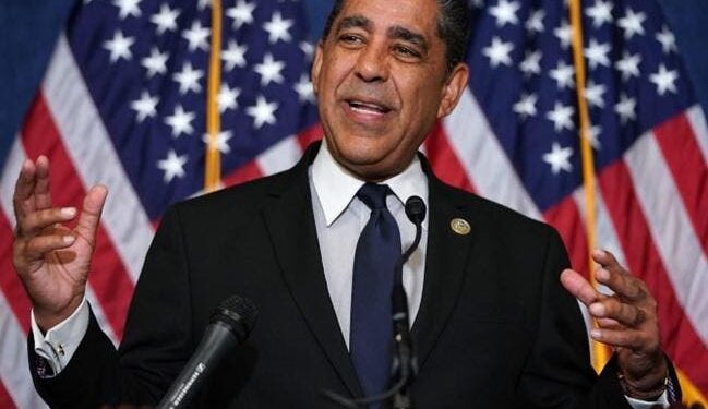 Espaillat desde NY llama dominicanos exterior votar este domingo elecciones RD