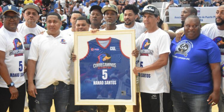 CORRECAMINOS RETIRA EL NÚMERO 5 USADO POR ELVIS- NANAO- SANTOS