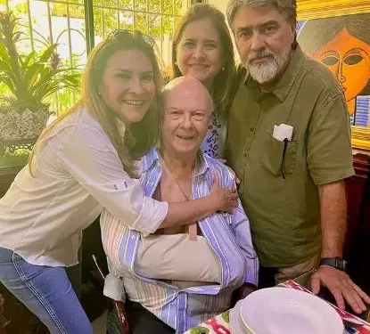 Hipólito Mejía se fractura antebrazo derecho durante caída