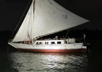 118 migrantes haitianos llegaron en velero a Cayos de la Florida