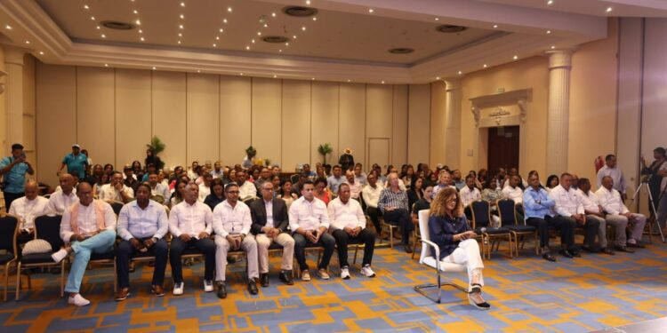 Foro Puerto Plata Somos Todos, prevé crecimiento turismo de cruceros
