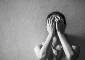 Suicidio: ¿Cómo identificar las señales de advertencia y actuar a tiempo?