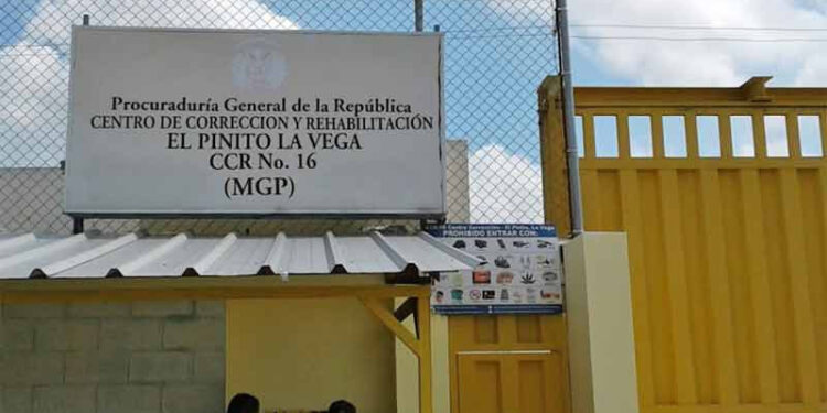 Indotel habilita RD$300 millones a la Procuraduría para los bloqueadores de señales en cárcel