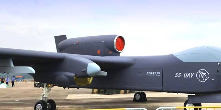 China adelanta a EEUU y lanza el primer ‘portaviones volante’ de la historia: el Jiu Tian