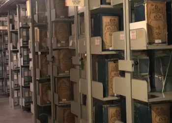 ¿Hay en el Archivo Vaticano documentos que relacionan los milagros con la vida extraterrestre?