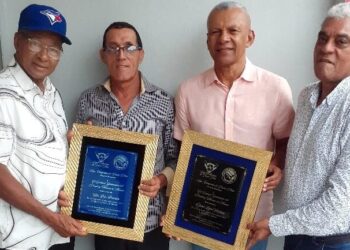 Luis Paradis y Juan Luis Medina fueron reconocidos por Liga Campesina y Comité Feria del Pescado