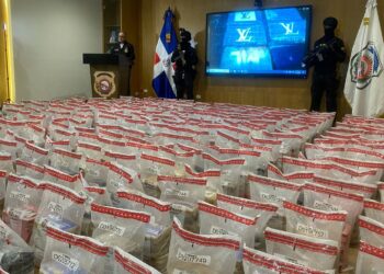 Decomisan 2.2 tns. de cocaína; mayor cargamento en historia RD