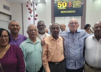 Hermano Pablo Siebenmann se reencuentra con deportistas Puertoplateños