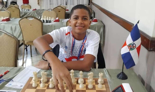 Dominicano de 11 años se corono como “el rey” del ajedrez escolar centroamericano
