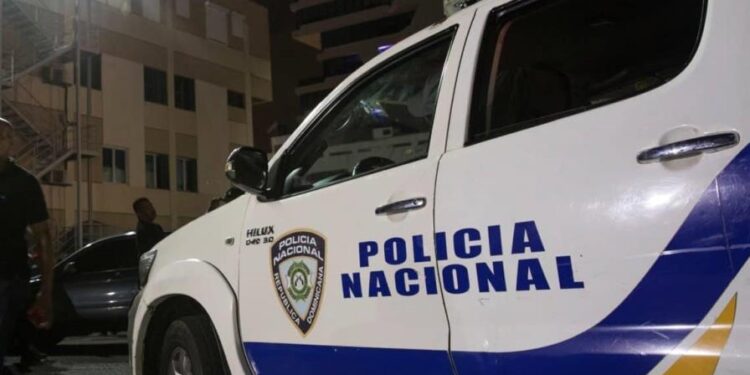 Policías matan en Santiago a hombre que era buscado por asalto a mano armada