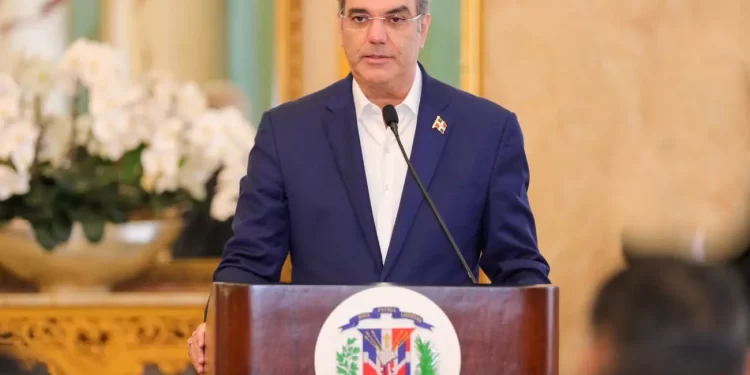 El presidente Luis Abinader quitará casi todos los ministros