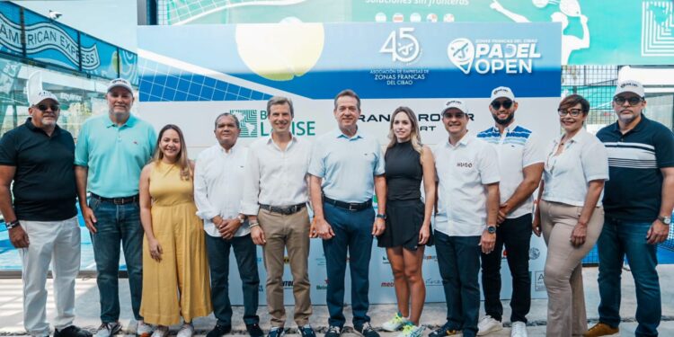 Celebran con gran éxito el Zonas Francas del Cibao Padel Open en el marco del 45 aniversario de AZOCIBAO