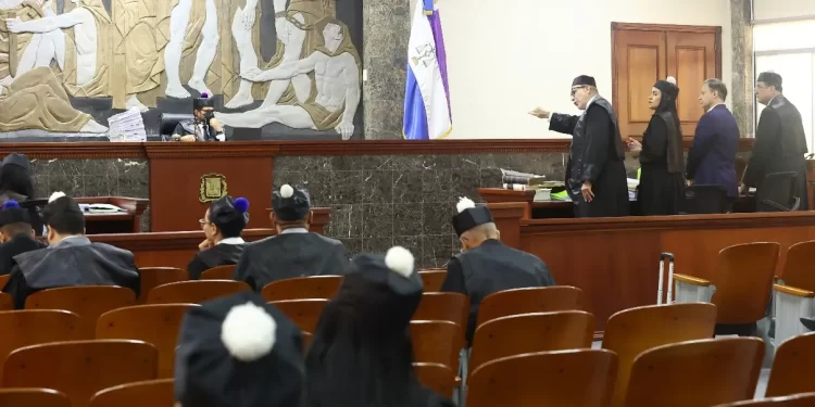 Temen juicio a Jean Alain se prolongue por otros 4 años