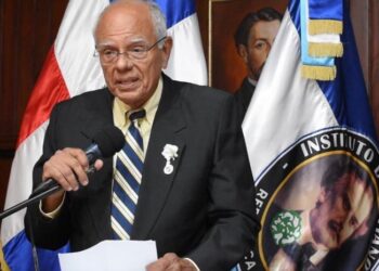 Instituto Duartiano destituye a su presidente por defensa Haití