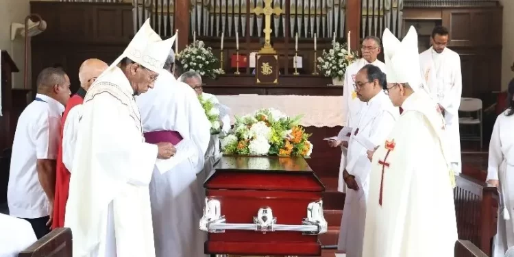 Despedida obispo Isaac, legado de fe y de justicia