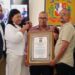 Puly Gómez es reconocido por Ayuntamiento de Imbert