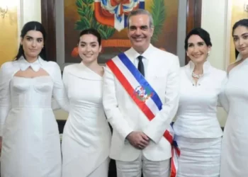 Esposa e hijas del presidente Abinader rechazan nuevo Código Penal