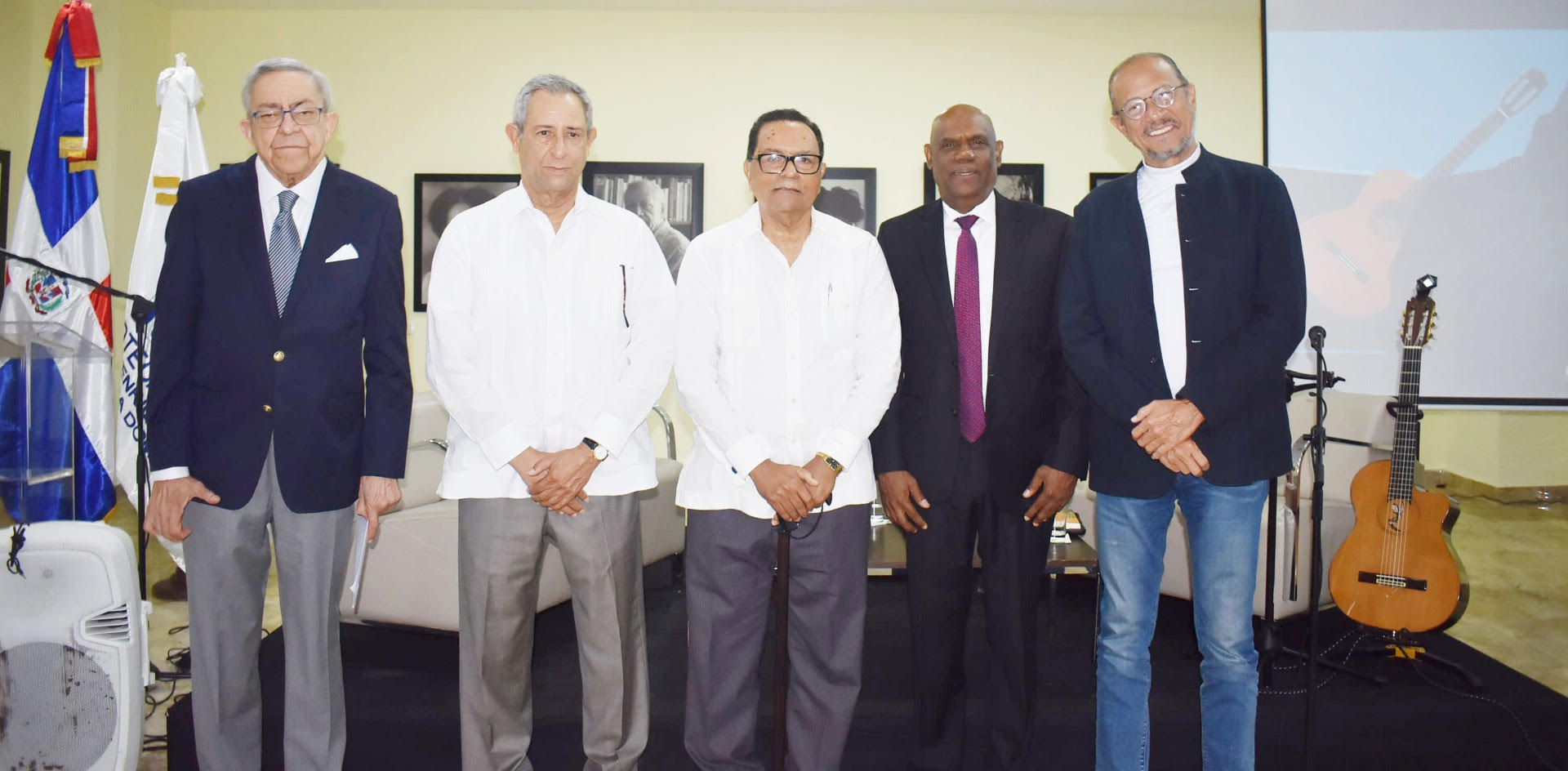 Los especialistas Pedro Delgado Malagón, Félix -Felucho- Jiménez, Alejandro Vargas y José Antonio Rodríguez hablaron de su origen, historia, significado y desarrollo en Hispanoamérica.