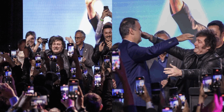 Categórico triunfo de La Libertad Avanza: gana en la provincia de Buenos Aires y obtiene más del 40% de los votos en todo el país
