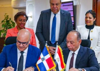 RD y Egipto firman acuerdo académico para el desarrollo de la Aviación Civil Internacional.