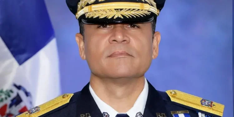 Presidente Abinader designa Andrés Modesto Cruz director de la Policía Nacional