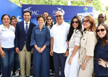 Más de 10 mil estudiantes viven experiencia del simulador de vuelo en la Feria Regional del Libro y la Cultura del Cibao 2026