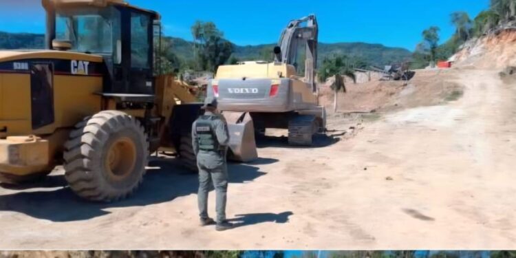 Medio Ambiente suspende extracción de materiales en comunidad de Juan de Nina