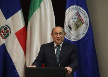 Santos Badía llama a universidades a “reinventarse” ante empleos del futuro