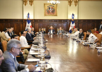 El «tijerazo” de austeridad del Gobierno le quita el 50% del financiamiento a los partidos