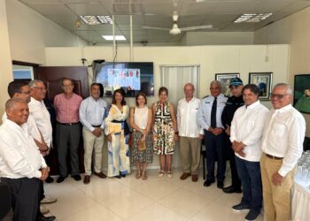 Senadora Ginette Bournigal sostiene encuentro con diplomática belga