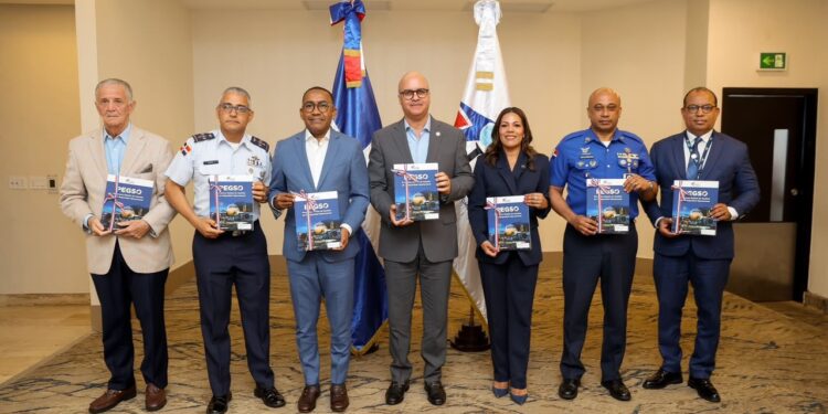 IDAC conforma Comité de Coordinación del SSP con todas las autoridades aeronáuticas del Estado