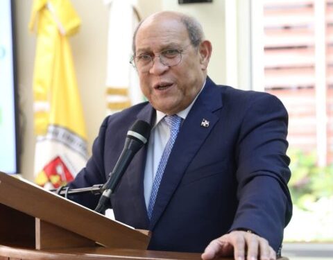 ¿Quiénes serán consultados sobre el futuro de la educación dominicana?