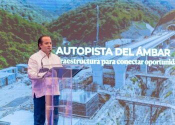 Gobierno presenta proyecto Autopista del Ámbar ante sectores productivos de Puerto Plata