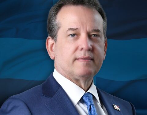 Víctor «Ito» Bisonó es designado ministro de Relaciones Exteriores