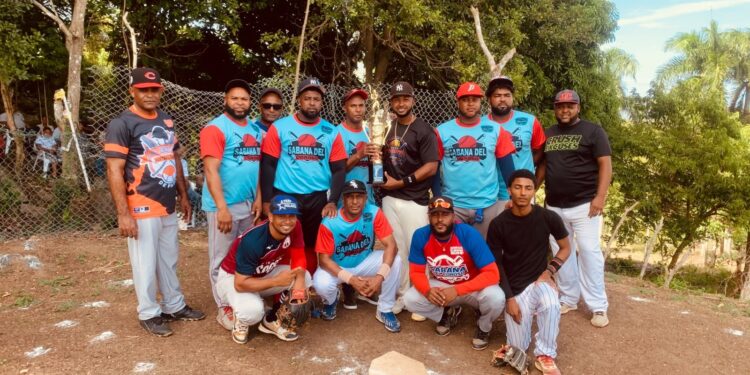 El Team Corozo logra su cuarta corona consecutiva en el torneo de la Franja Verde.