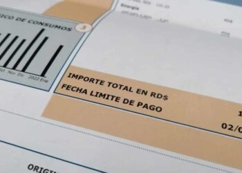 Estudio recomienda reajustar la tarifa eléctrica