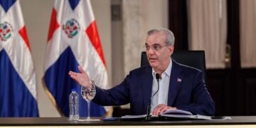 Abinader ordena publicar las auditorías de la Contraloría a partir de octubre