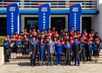 ASCA del IDAC gradúa 36 nuevos técnicos superiores en Administración Aeronáutica